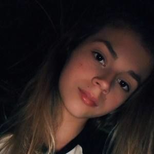 Meet your Posher, Abby